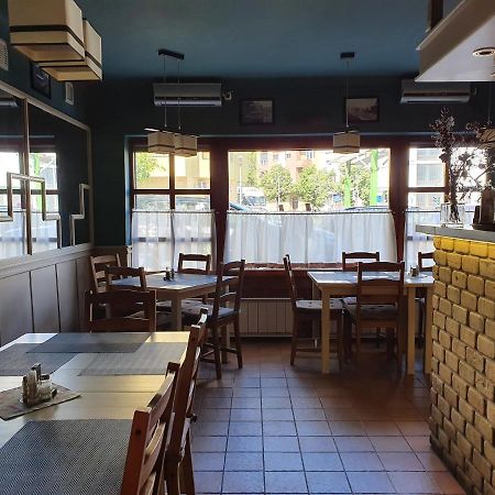 Mgtels Apartman - With Private Parking Budapeşte Dış mekan fotoğraf