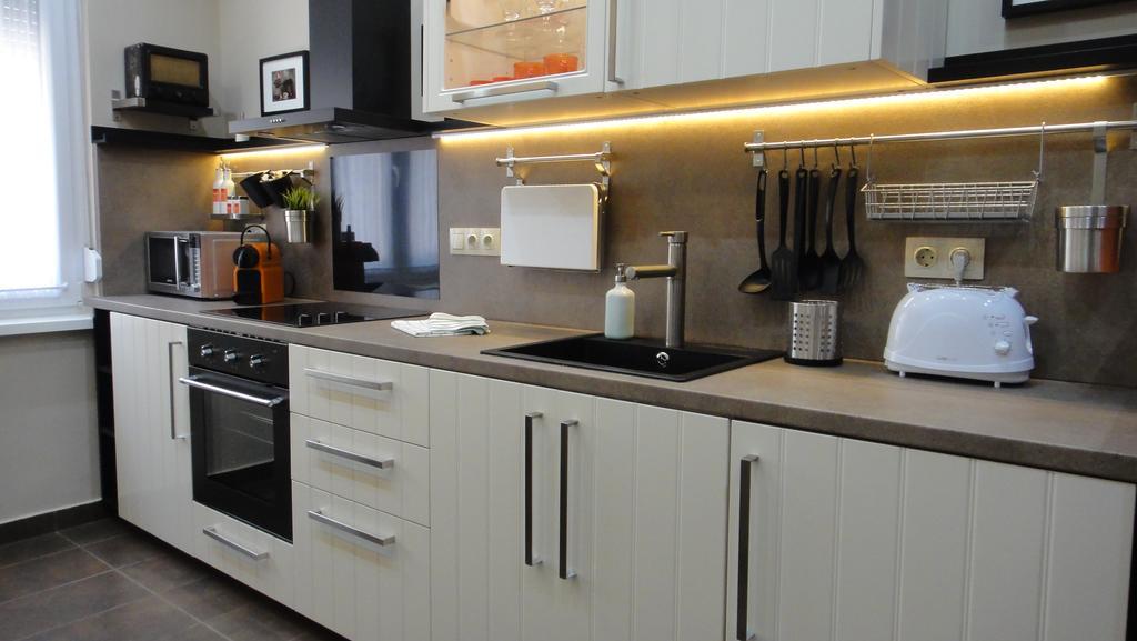 Mgtels Apartman - With Private Parking Budapeşte Dış mekan fotoğraf