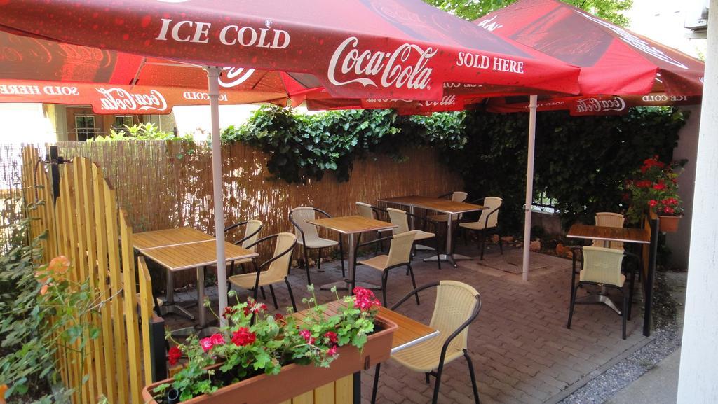 Mgtels Apartman - With Private Parking Budapeşte Dış mekan fotoğraf