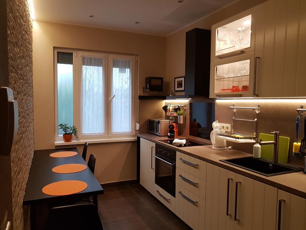 Mgtels Apartman - With Private Parking Budapeşte Dış mekan fotoğraf