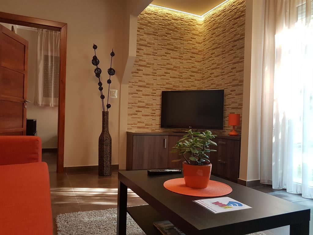 Mgtels Apartman - With Private Parking Budapeşte Dış mekan fotoğraf